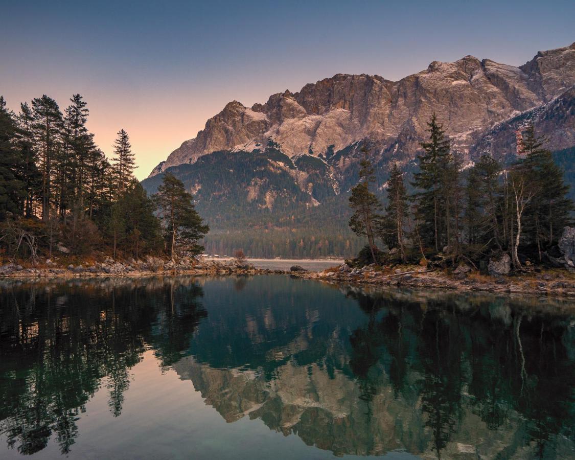 Das Bergquartier - Ferienwohnung Zugspitze โอเบอร์เอา ภายนอก รูปภาพ
